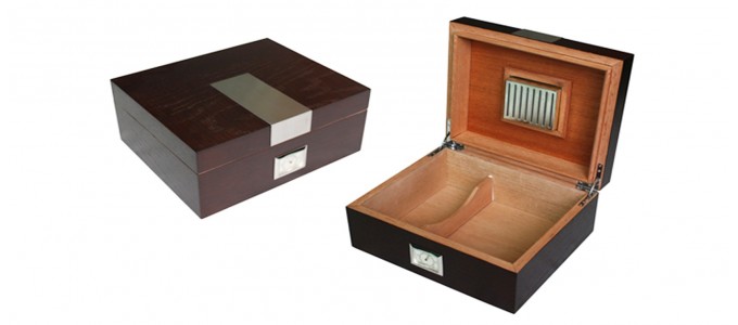 Cave à cigares humidor couleur ébène en bois - 25 cigares