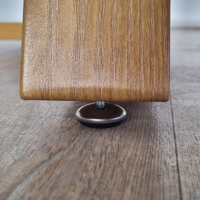 Table à manger coloris chêne 120cm Trevi - Offre limitée !