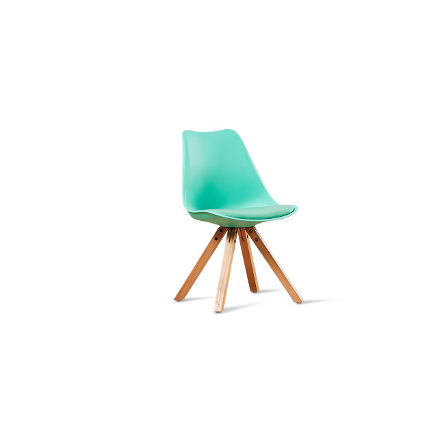 Chaise scandinave avec piètement en bois – Helsinki