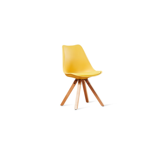 Chaise scandinave avec piètement en bois – Helsinki