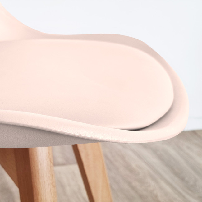 Chaise style scandinave Bjorn – Piètement en bois premium