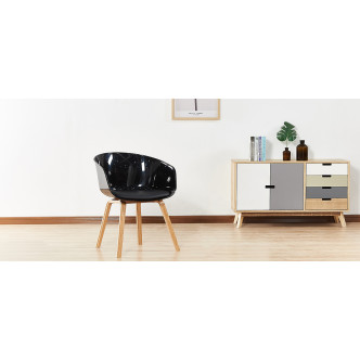 Chaise scandinave effet laqué Vali - Pieds en bois