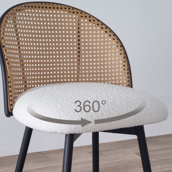 Lot de 4 tabourets tissu bouclette blanc et pivotant 360 ° en cannage de rotin - Neo